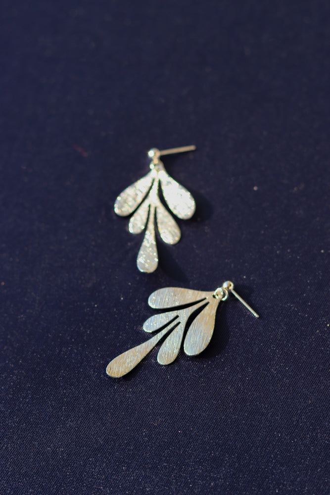 X GOLD PLATED LEAF EARRING 14